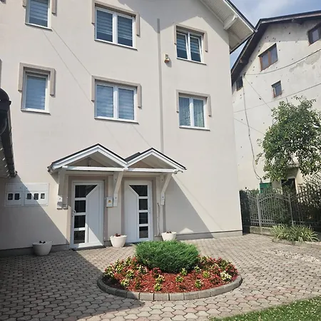 “nice” Apartman *